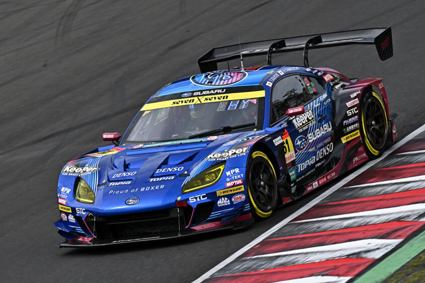 １レースで天国も地獄も味わった！　スーパーGT第６戦SUGOを攻めの姿勢で走り切ったスバル BRZ GT300の戦い