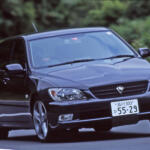【画像】FR＋直6エンジン＋6速MTなんてクルマ好き垂涎の装備詰め合わせ！　しかもワゴンって……アルテッツァジータにいまこそ復活希望!! 〜 画像8