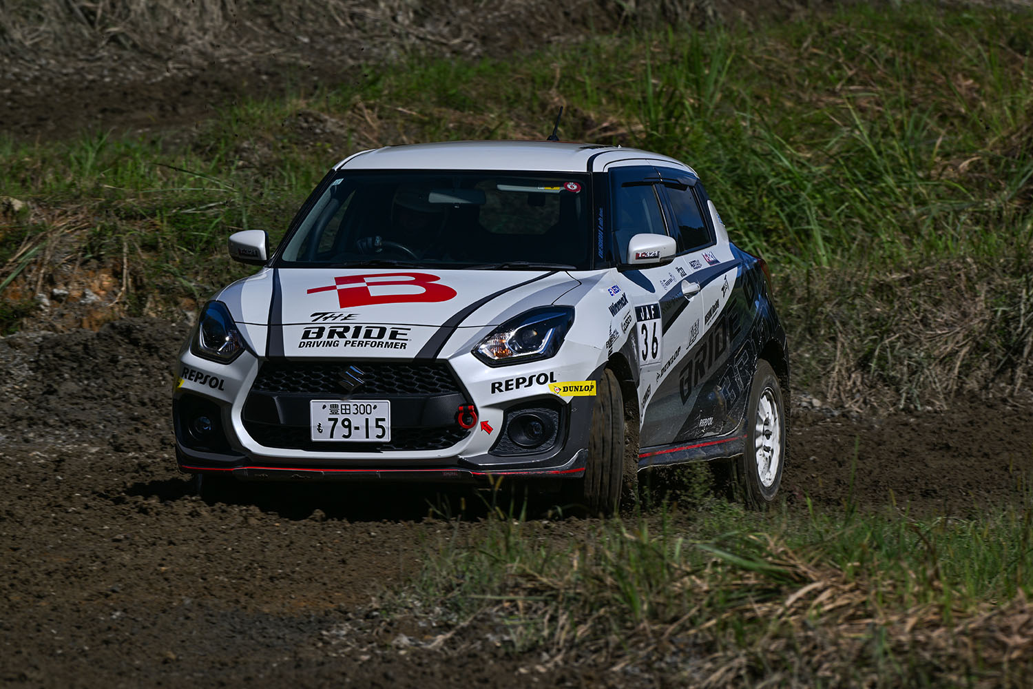 ダートトライアルシーンで注目を集めるナゾの集団「藤原大学自動車部」とは 〜 画像40