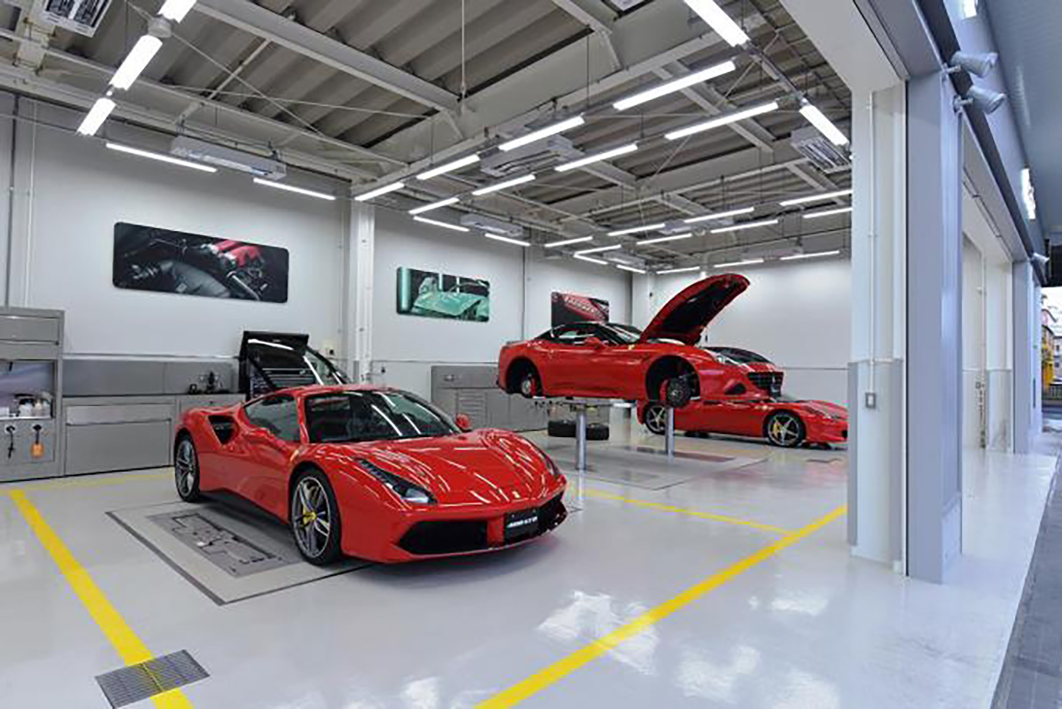 スーパーカーの所有スタイルと維持費