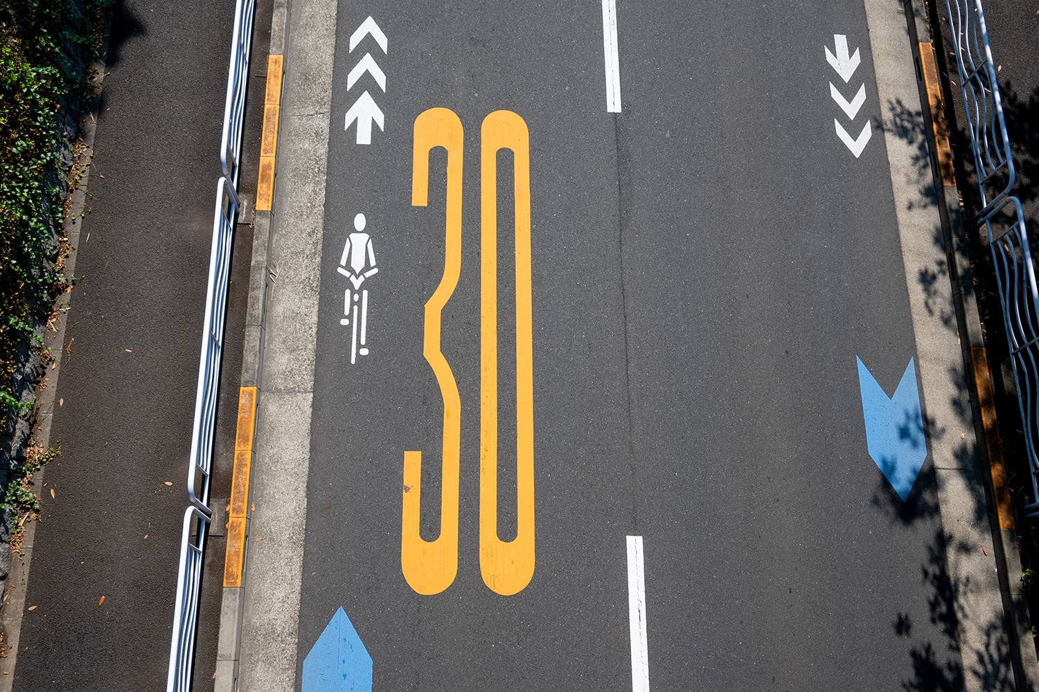 2026年９月から生活道路の制限速度が半分の30km/hに