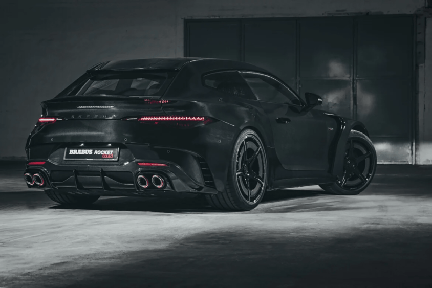 獣じゃなくてポルシェでも狩る気!?　ブラバスがメルセデスAMG SL63をシューティングブレークに魔改造した「ロケットGTS」がもはや狂気!!