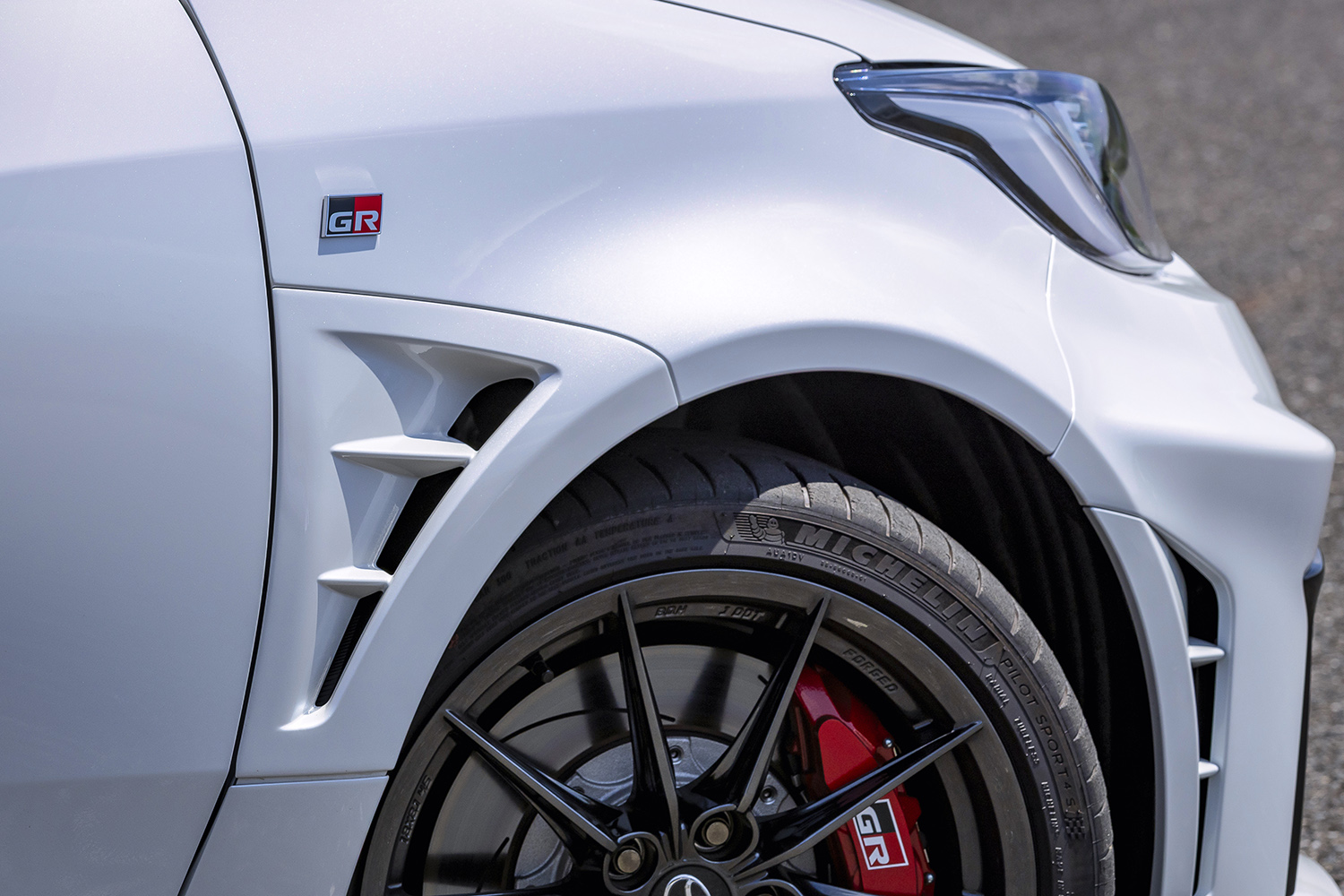 ニュルとWRCで鍛えられたGRヤリスの進化にレーシングドライバーのオーナーも感激 〜 画像16