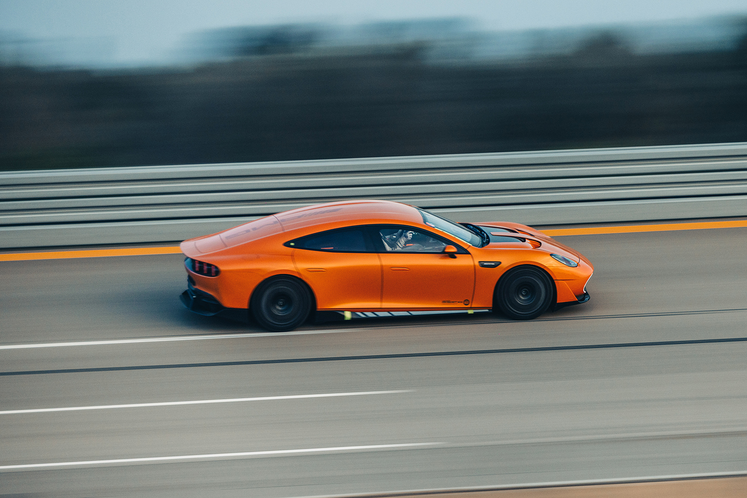 Mercedes-AMG CONCEPT AMG GT XX 