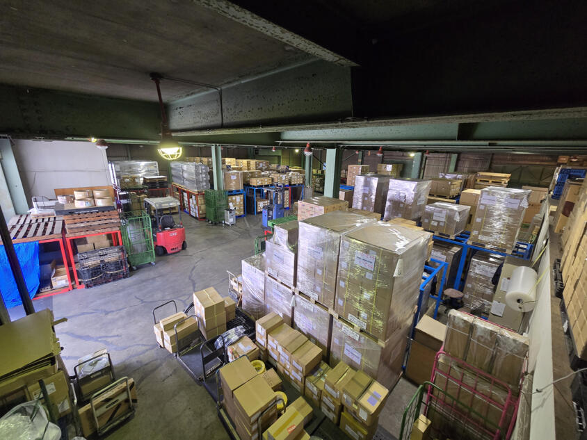 「２日間だけ荷物置かせて」なんてのが可能ってマジか！　物流倉庫は一般人でもOKな上に意外な使い方もできる施設だった