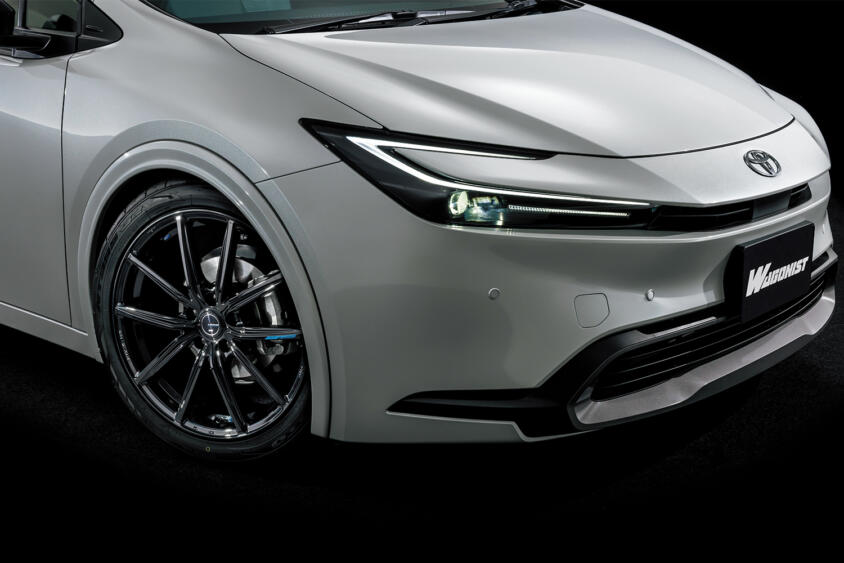 スポーティなデザインで最新モデルにもベストマッチ！　多彩なサイズで応えるウェッズ「 LEONIS NAVIA08＆JG」はこの冬必見！