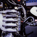 【画像】VWマークのクルマだけど日産が作って日産ディーラーでも売ってたってどういうこと？　技術の日産が技術を学んだ「VWサンタナ」とは 〜 画像2