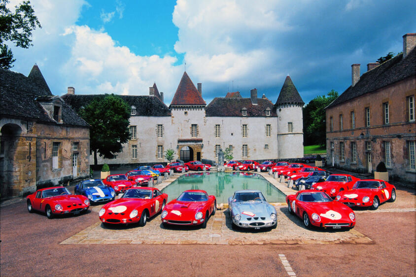 オークションじゃ数十億円の値が付くフェラーリ！　究極とも言われる「250GTO」とは