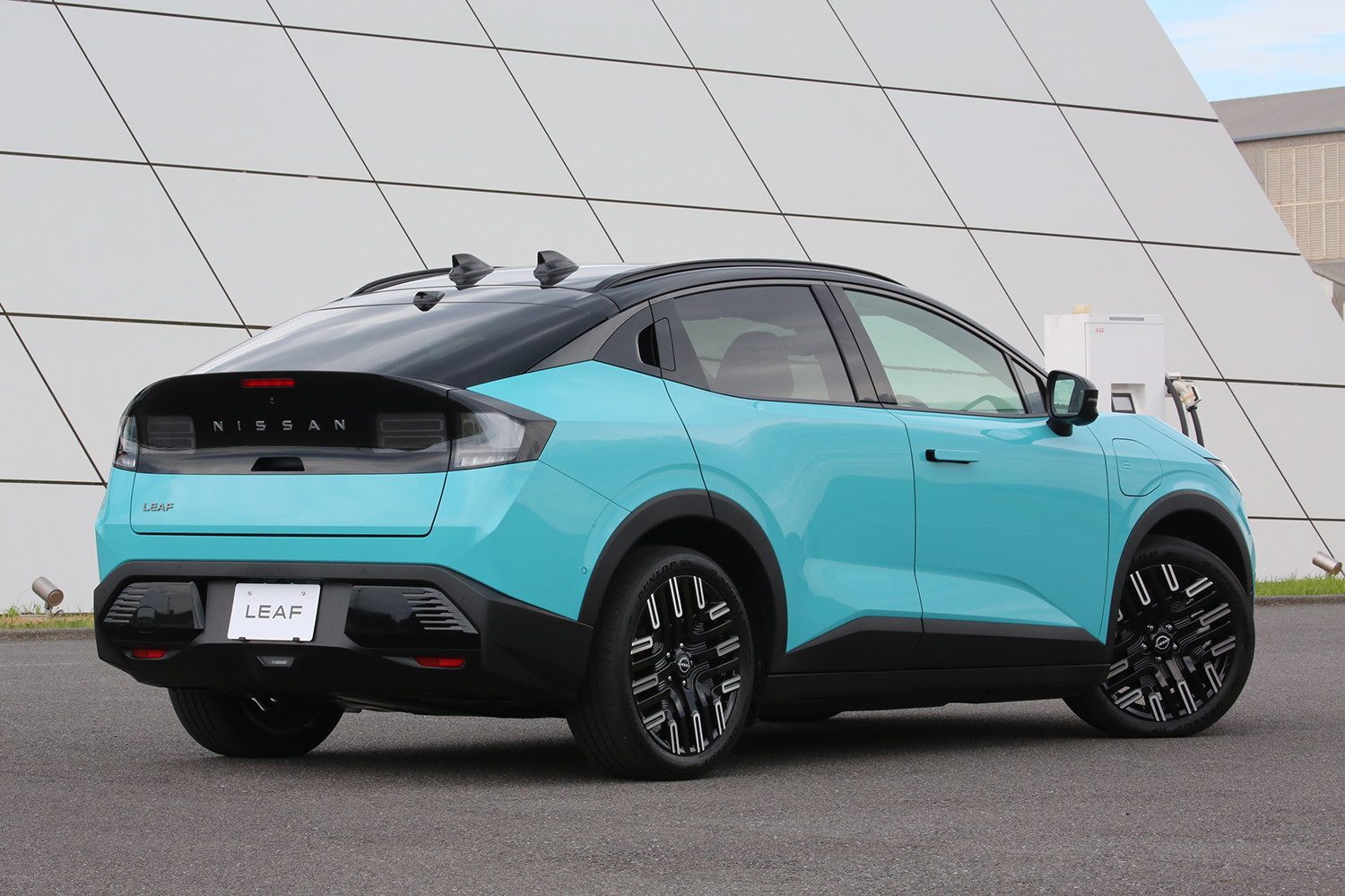 クロスオーバーSUVにキャラ変した新型日産リーフの実力やいかに 〜 画像55
