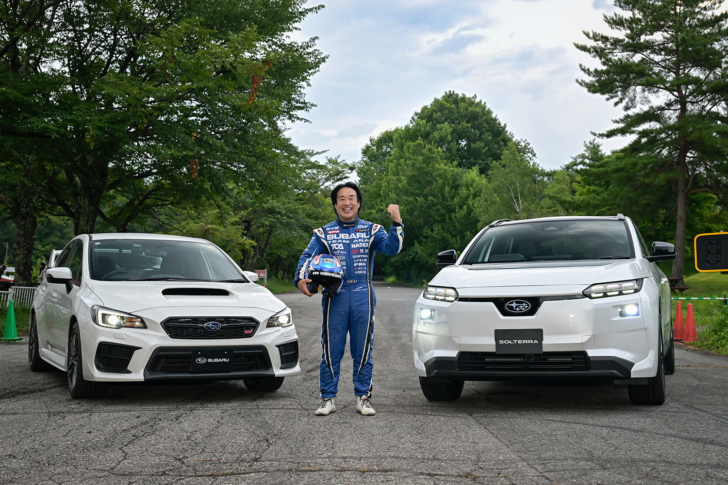 新井敏弘選手とスバルWRXとソルテラ