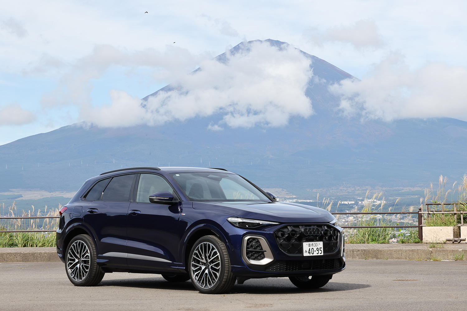 アウディQ5エディションワンのフロントスタイリング 〜 画像2