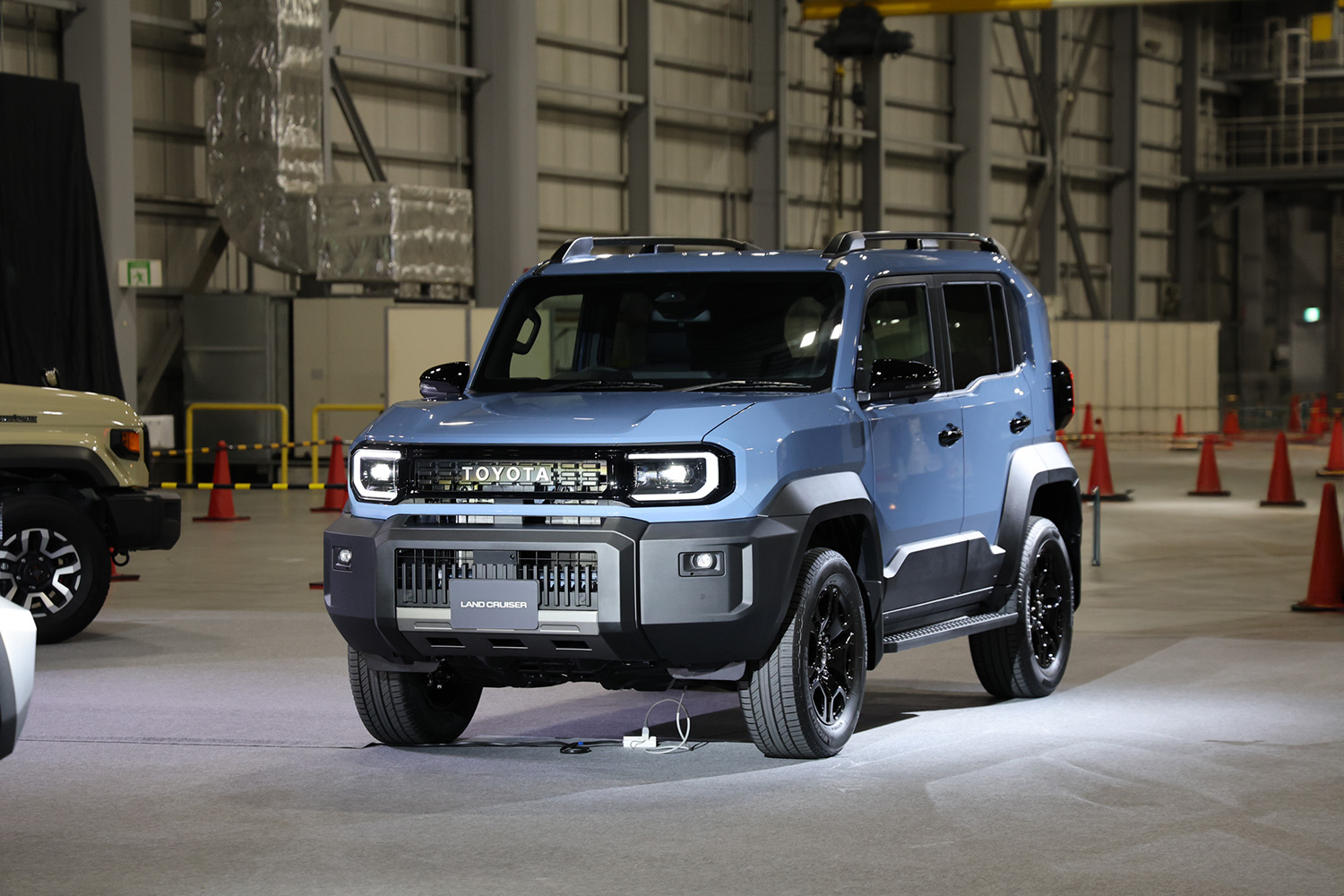 その名も「ランドクルーザーＦＪ」はより若者にも手が届く「買えるランクル」 〜 画像39