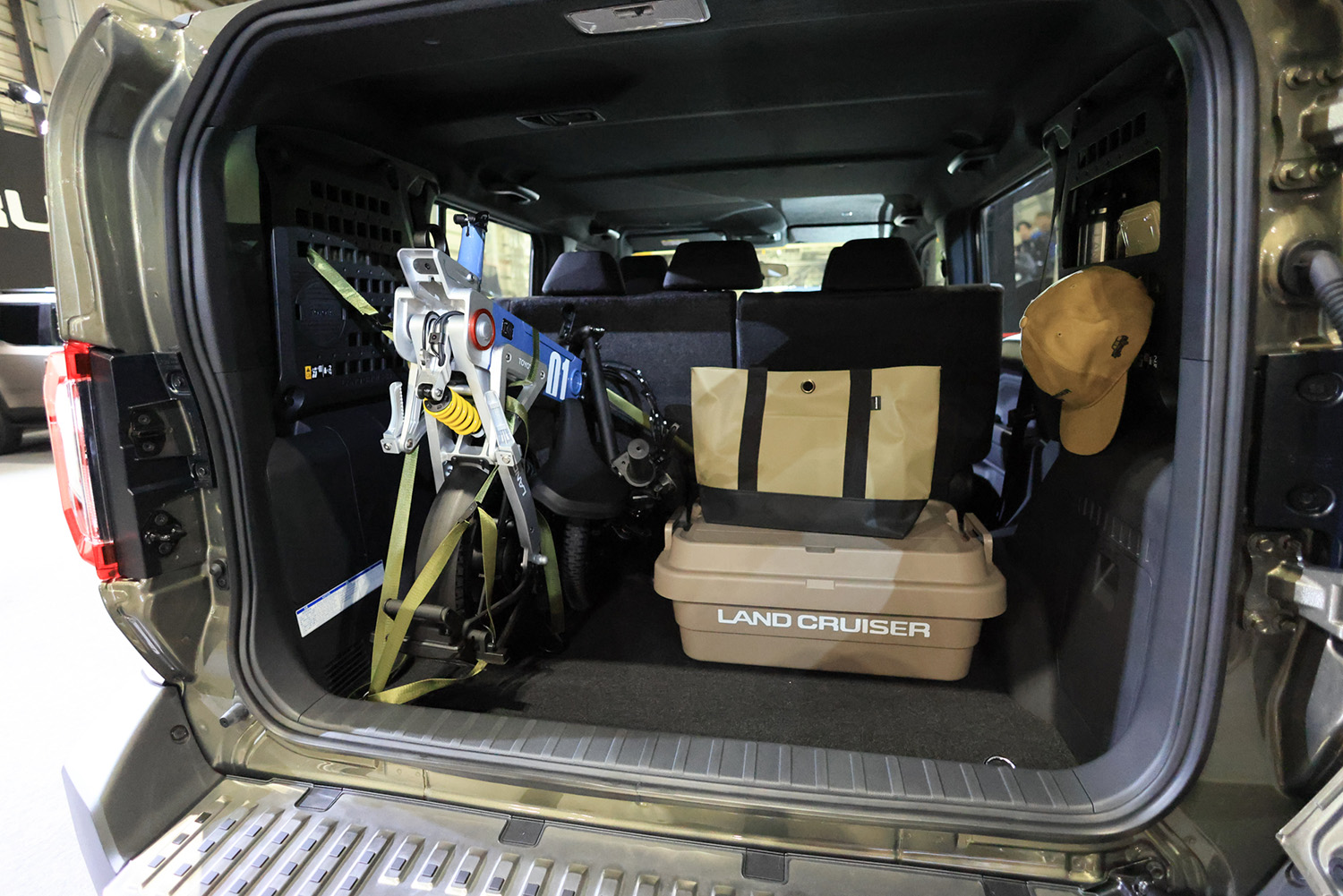 その名も「ランドクルーザーＦＪ」はより若者にも手が届く「買えるランクル」 〜 画像2