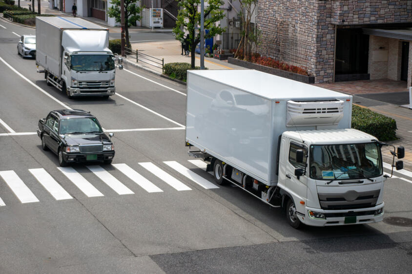 好き好んでうるさいワケじゃないのをわかって! 冷凍車ドライバーが直面する苦情の嵐!!