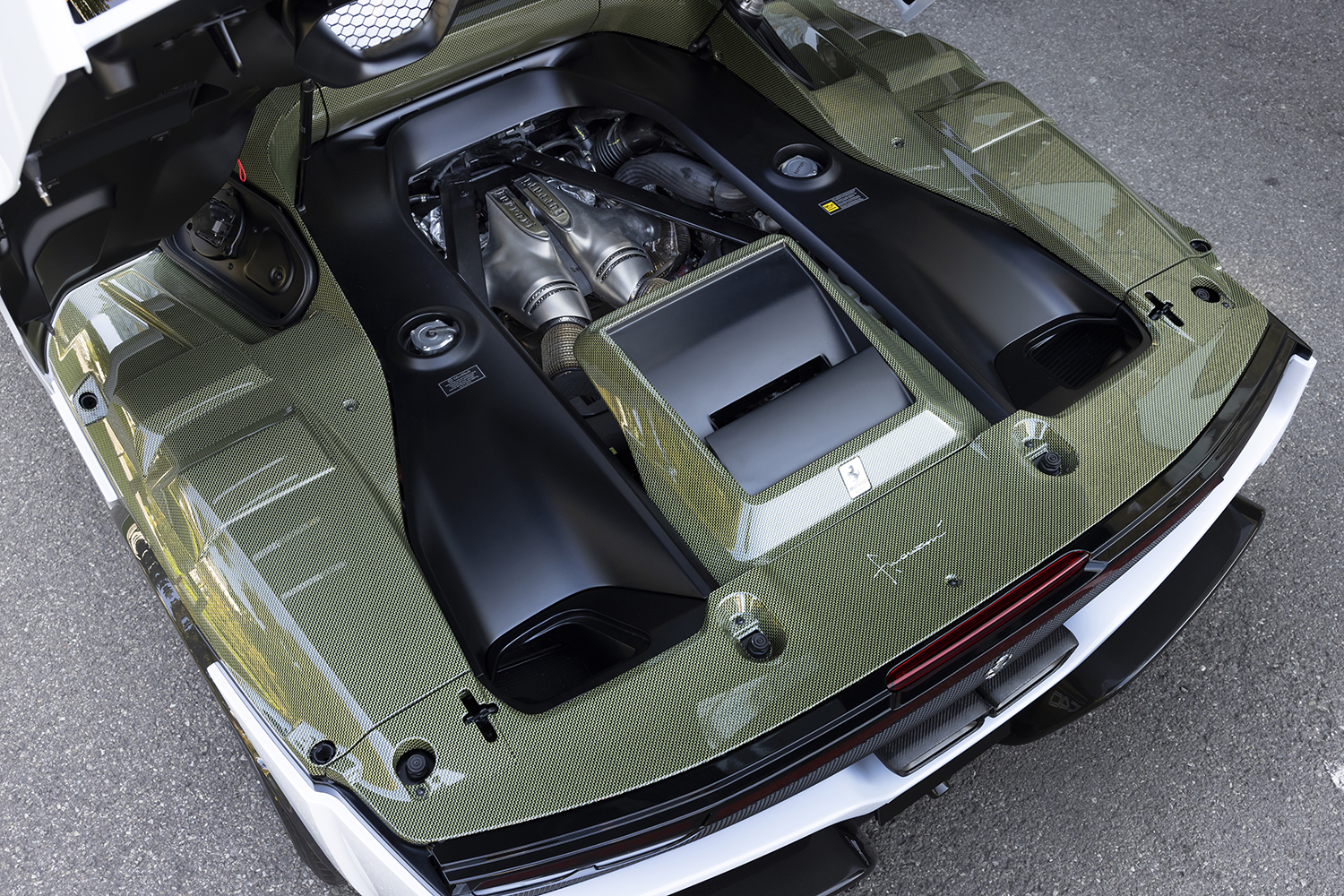 最新ワンオフモデル「SC40」が現代版F40だとしたら……