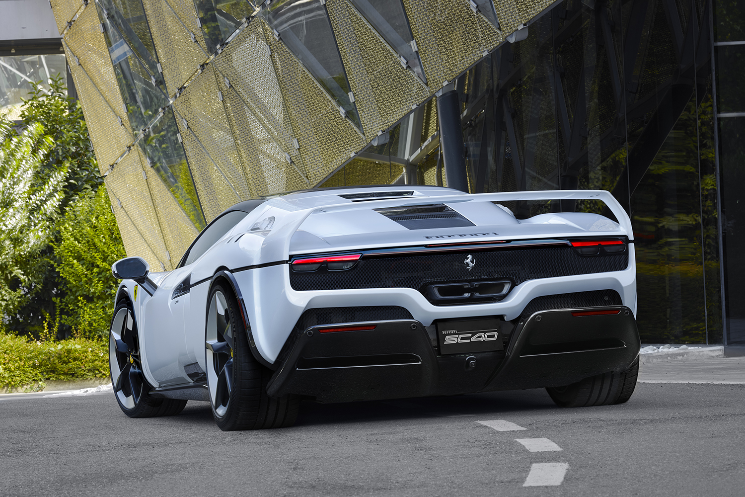 最新ワンオフモデル「SC40」が現代版F40だとしたら…… 〜 画像12