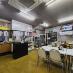 【画像】冬季限定「イノシシ鍋」を目当てに来店する人も！　「一休食堂」は高速からのアクセスが悪くてもわざわざ訪れる価値のあるお店だった【懐かしのドライブイン探訪その16】 〜 画像11