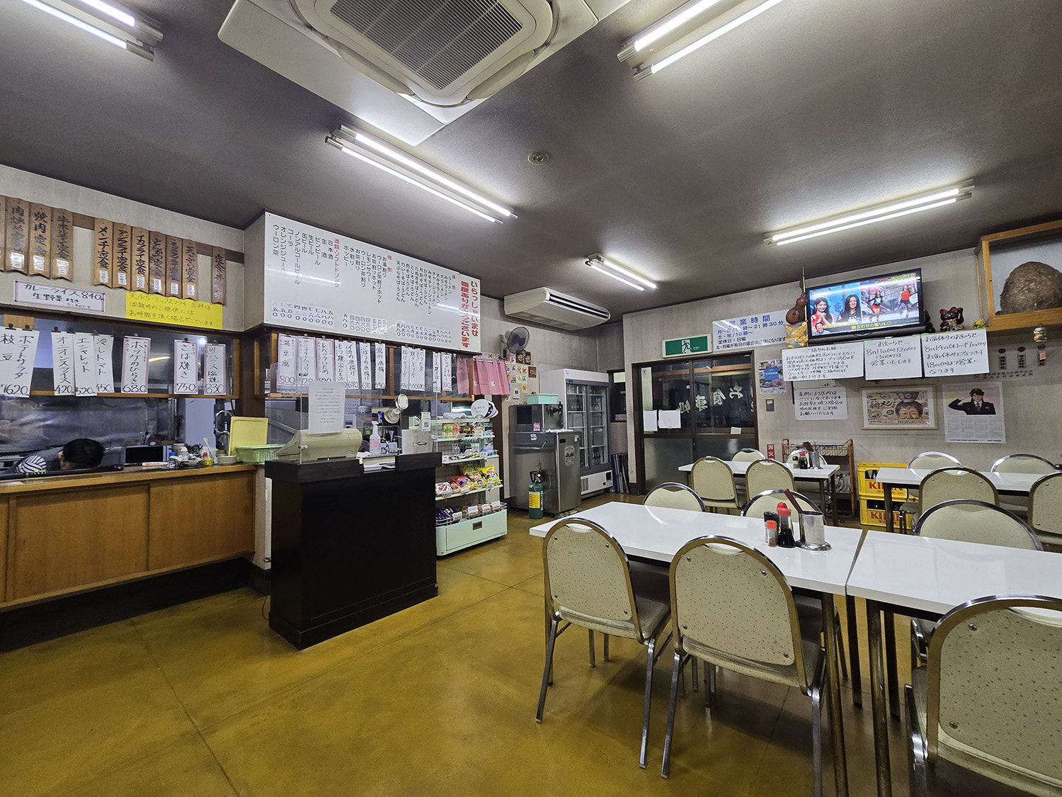 一休食堂の内部