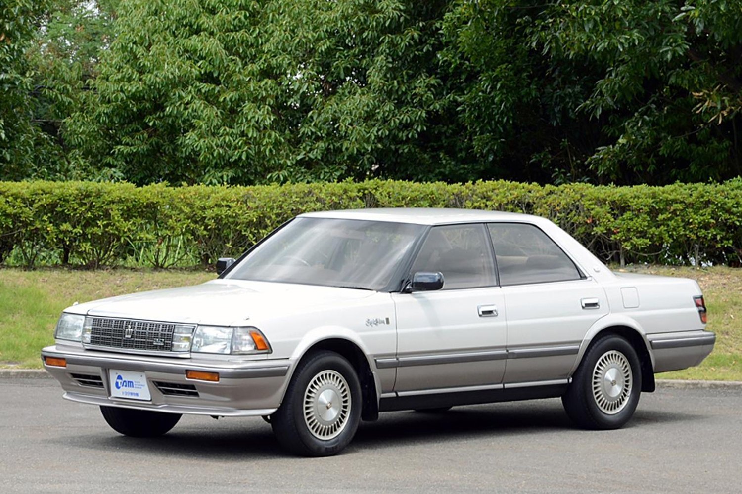 トヨタ・クラウンのフロントスタイリング