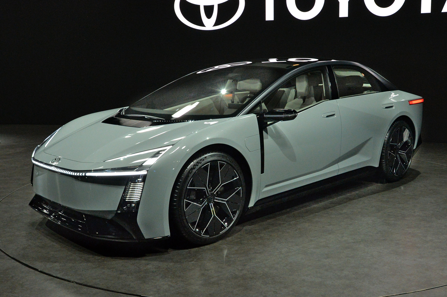 トヨタ・カローラ・コンセプトのフロントスタイリング