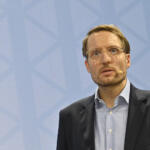 【画像】BMWの新たな一手「水素」で走る「iX5ハイドロジェン」に注目必至! ガソリン・ディーゼル・BEV・FCVのフルラインアップで2028年までに40車種を投入する!! 【ジャパンモビリティショー2025】 〜 画像9