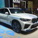 【画像】BMWの新たな一手「水素」で走る「iX5ハイドロジェン」に注目必至! ガソリン・ディーゼル・BEV・FCVのフルラインアップで2028年までに40車種を投入する!! 【ジャパンモビリティショー2025】 〜 画像24