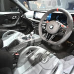 【画像】ただでさえバカッ速いBMW M2をさらに軽量化した最速モデルが日本でお披露目！　歴代最強の「M2 CS」の強烈な中身【ジャパンモビリティショー2025】 〜 画像5