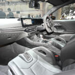 【画像】ただでさえバカッ速いBMW M2をさらに軽量化した最速モデルが日本でお披露目！　歴代最強の「M2 CS」の強烈な中身【ジャパンモビリティショー2025】 〜 画像10