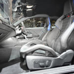 【画像】ただでさえバカッ速いBMW M2をさらに軽量化した最速モデルが日本でお披露目！　歴代最強の「M2 CS」の強烈な中身【ジャパンモビリティショー2025】 〜 画像9