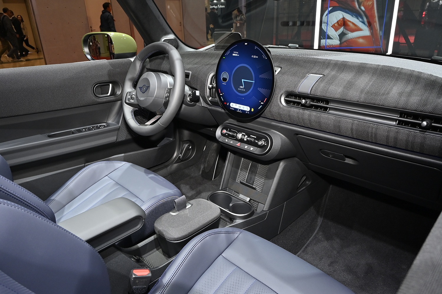 「ポール・スミス・エディション」の新モデルは３ドア・５ドア・コンバーチブルの３モデルを世界初公開 〜 画像21