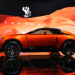 【画像】３人乗りのショーファークーペって一体……「これからの100年」を象徴する「センチュリークーペ」の激熱メッセージ【ジャパンモビリティショー2025】 〜 画像1