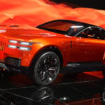 【画像】３人乗りのショーファークーペって一体……「これからの100年」を象徴する「センチュリークーペ」の激熱メッセージ【ジャパンモビリティショー2025】 〜 画像14