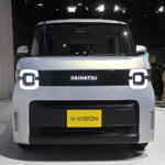 【画像】ダイハツ「K-VISION」は恐らく最強の軽自動車になる!!　待望の「フルハイブリッド」が実現！　【ジャパンモビリティショー2025】 〜 画像17