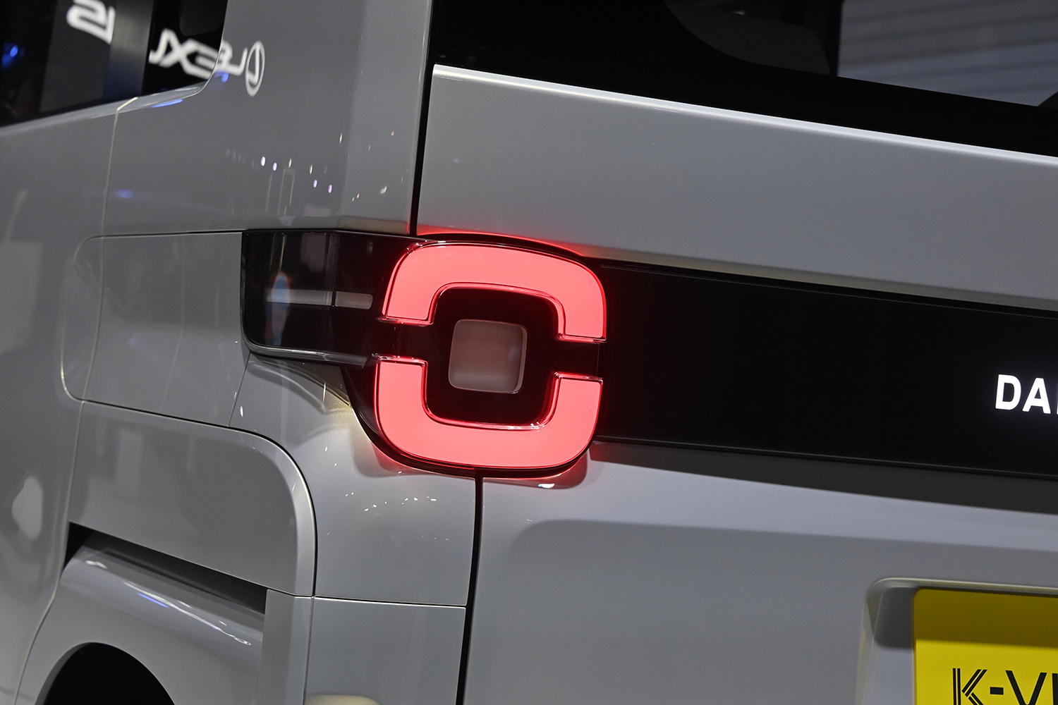 ストロングハイブリッドの「Ｋビジョン」でダイハツが軽自動車の未来を切り開く 〜 画像21