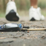 【画像】ヤバイ!!　クルマのキーが側溝に……蓋も外れないしどうすれば!!　超絶ピンチの際に頼るべきはドコ？ 〜 画像5