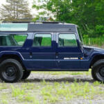 【画像】ケニアで改造手術を受けた日本車最強のオフローダー「メガクルーザー」がオークションに出た！　サファリツアー用のハイルーフ仕様の気になる落札価格とは？ 〜 画像1