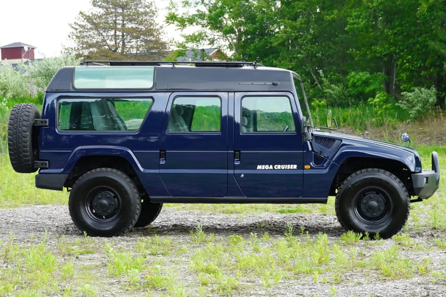 トヨタ・メガクルーザー・ハイルーフのサイドビュー 〜 画像1