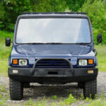 ケニアで改造手術を受けた日本車最強のオフローダー「メガクルーザー」がオークションに出た！　サファリツアー用のハイルーフ仕様の気になる落札価格とは？