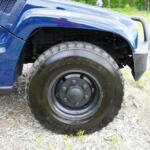 【画像】ケニアで改造手術を受けた日本車最強のオフローダー「メガクルーザー」がオークションに出た！　サファリツアー用のハイルーフ仕様の気になる落札価格とは？ 〜 画像5