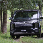 【画像】話題の「超新型デリカミニ」をどこよりも早く展示したのはキャンプ場！　オフロードや登坂の体験もできる「スターキャンプ2025 in 朝霧高原」で三菱車のスゴさを知った 〜 画像25