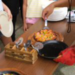 【画像】クルマの役割は人や荷物を運ぶだけじゃない！　「スターキャンプ2025 in 朝霧高原」は「クルマと人と思い出をつなぐ」ファミリーにも優しいイベントだった 〜 画像29