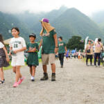 【画像】クルマの役割は人や荷物を運ぶだけじゃない！　「スターキャンプ2025 in 朝霧高原」は「クルマと人と思い出をつなぐ」ファミリーにも優しいイベントだった 〜 画像59