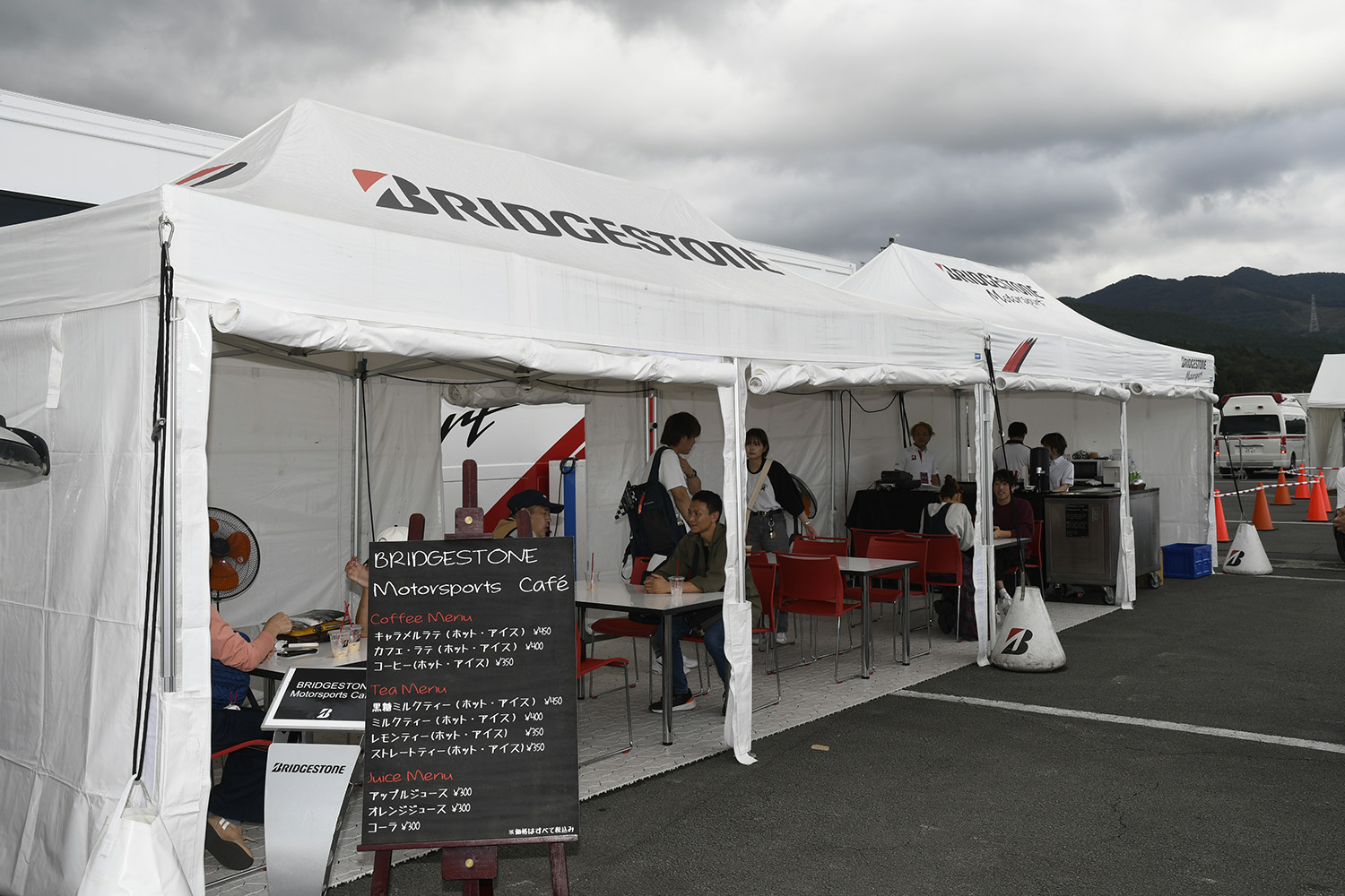 静岡で開催された「マツダ・ファンフェスタ2025 at 富士スピードウェイ」はマツダ愛が溢れかえった2日間だった 〜 画像22