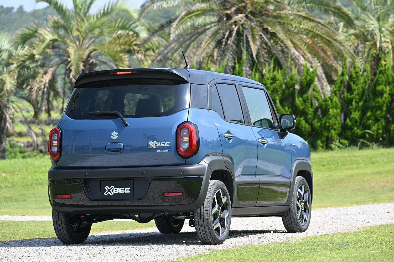 「ブラック タフ 2トーン」カラーの新型スズキ・クロスビー 〜 画像10