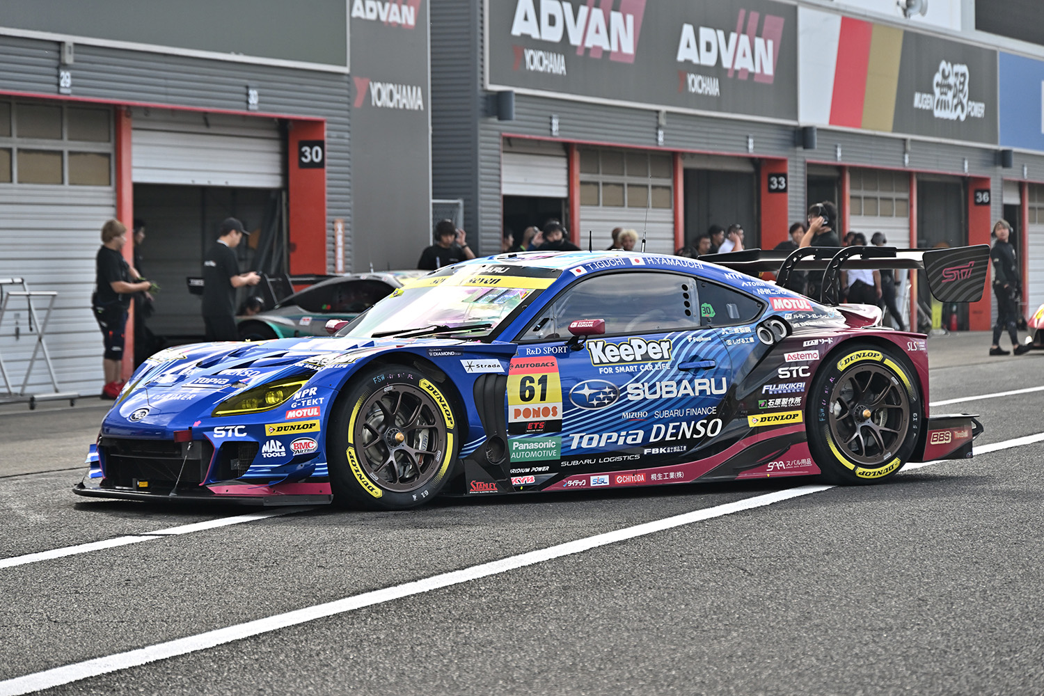 61号車「SUBARU BRZ GT300」のサイドスタイリング 〜 画像1