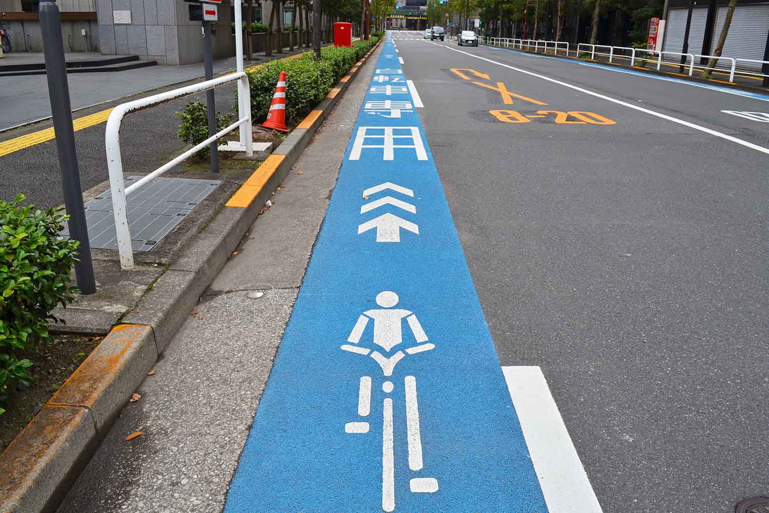自転車専用通行帯に駐車するのは違反か 〜 画像3