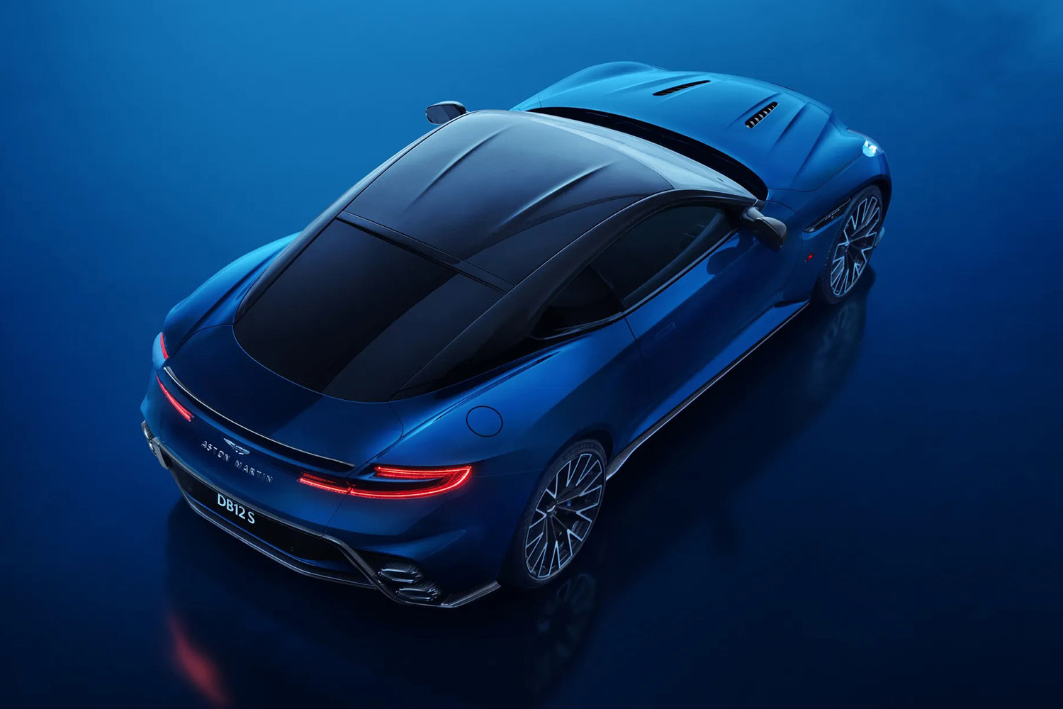 アストンマーティンDB12 Sが登場 〜 画像10