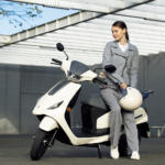 【画像】クルマもバイクも小型モビリティも船外機もロボティクスも！　ジャパンモビリティショー2025のスズキブースはまさに未来を先取り 〜 画像57
