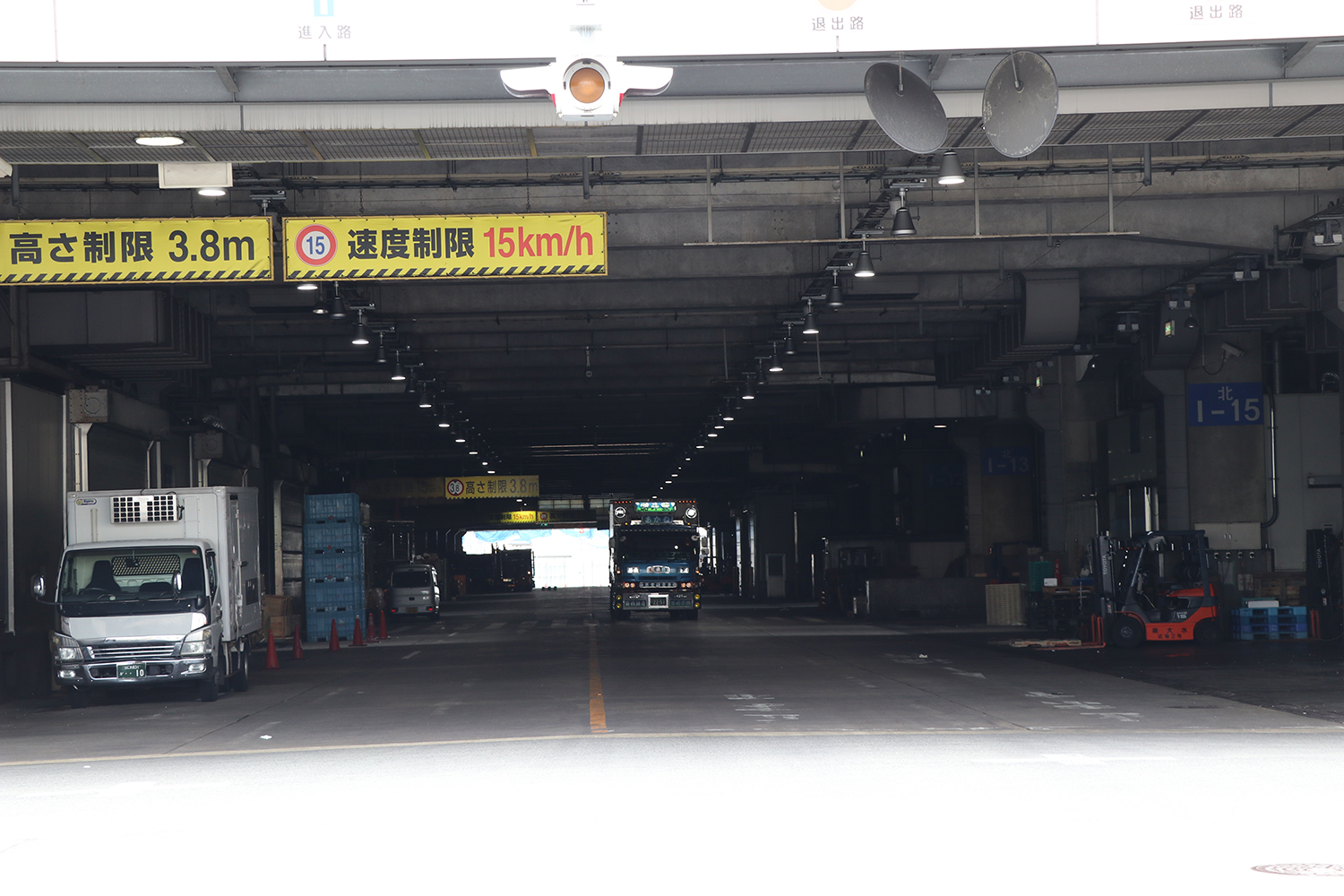 中央卸売市場のイメージ