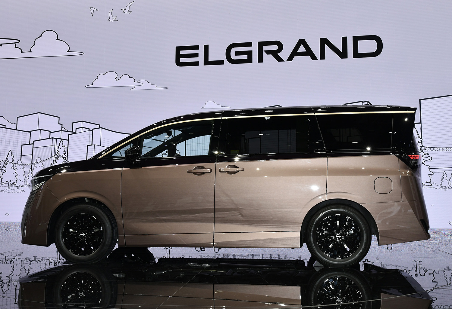ジャパンモビリティーショー2025で新型日産エルグランドが公開 〜 画像3